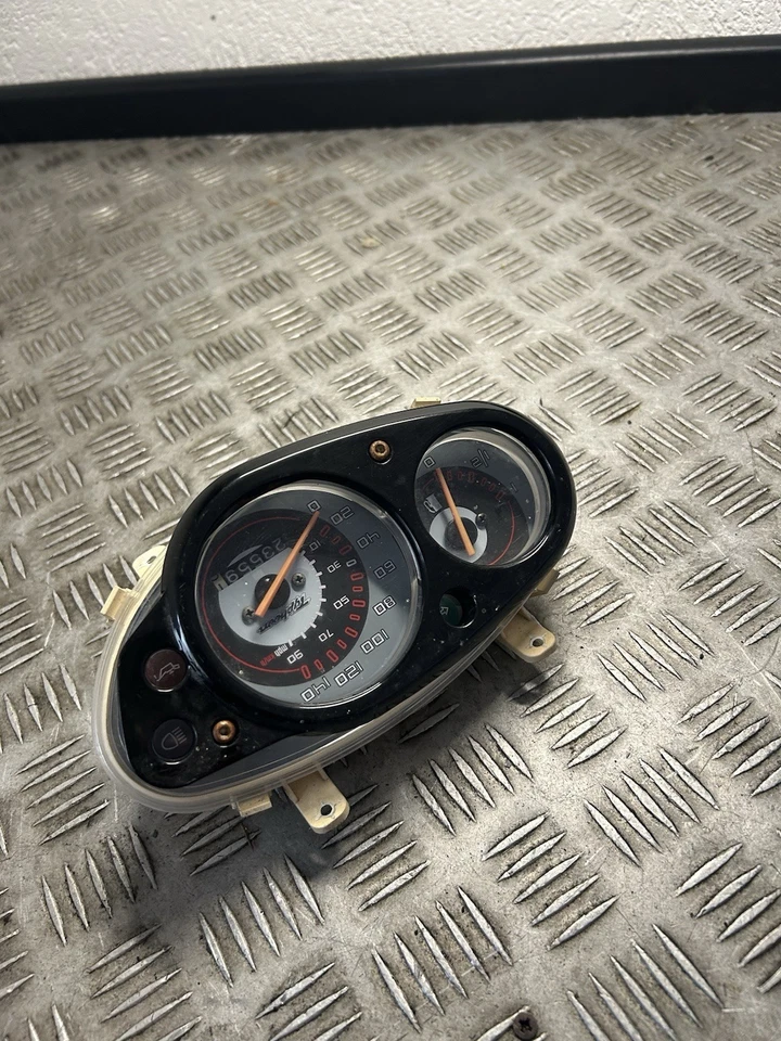 STRUMENTAZIONE CONTACHILOMETRI PIAGGIO TYPHOON 125 4T 2010-2015 M701M - Immagine 4 di 4