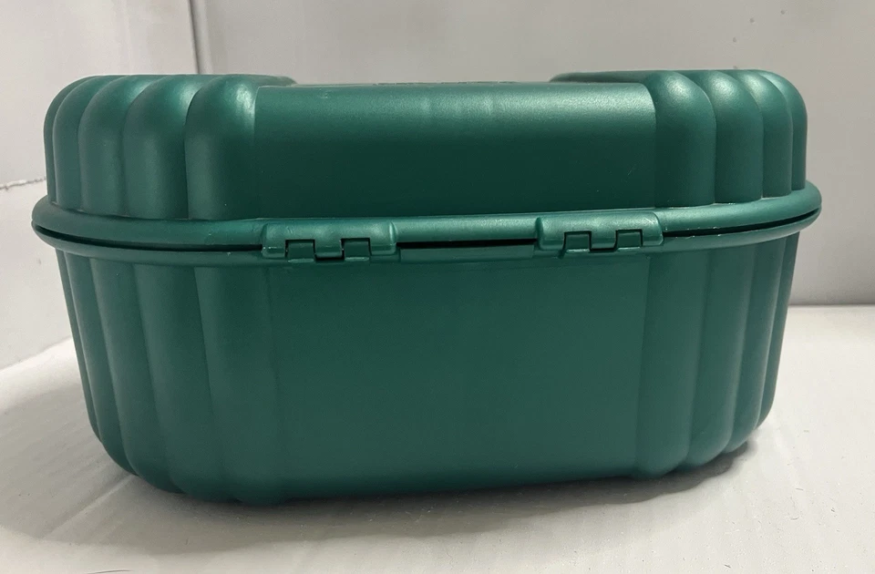 Estuche de Maquillaje SASSABY De Colección Plástico Duro De Lujo Forrado de Tela y Acolchado Caja de Viaje Foto 3 de 4