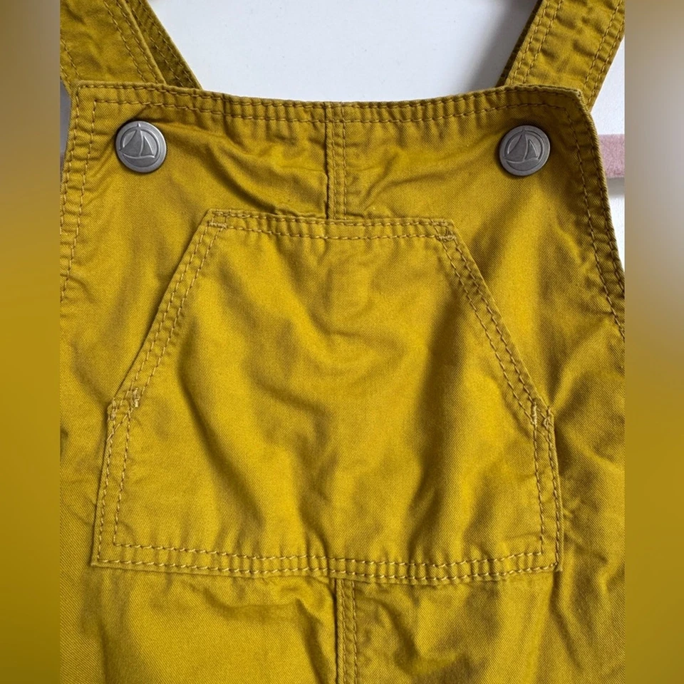 Pantalones cortos Petit Bateau Salopette Très bon état Jaune 6 meses amarillo 100% algodón Foto 3 de 4