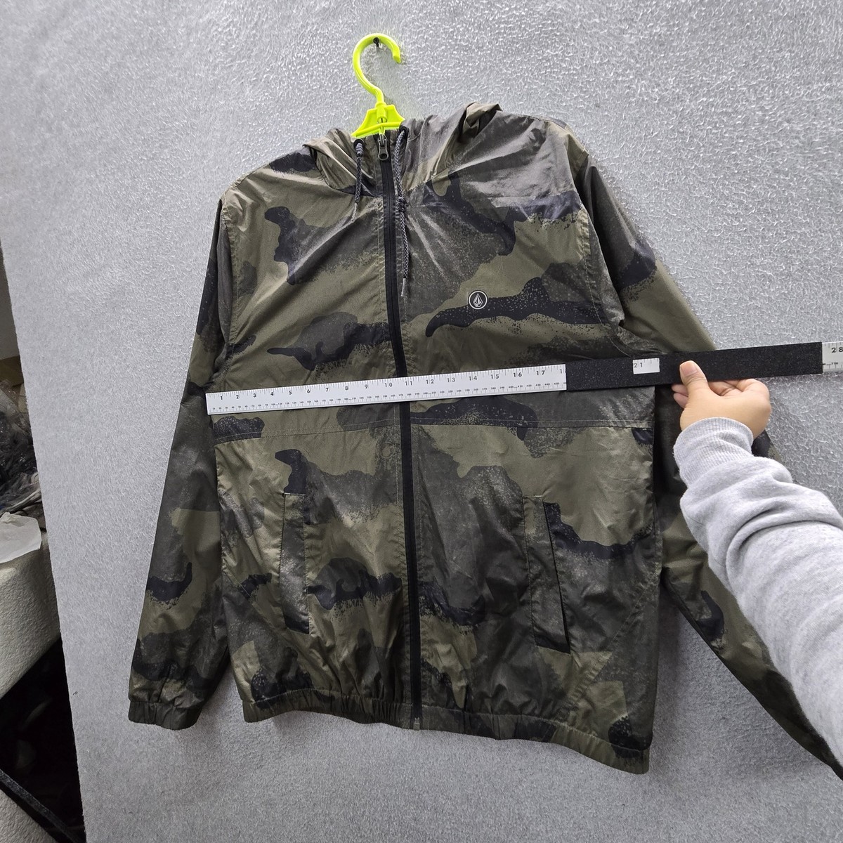 Volcom Men Jacket M Green Ermont Camo Water Resistance 600mm
