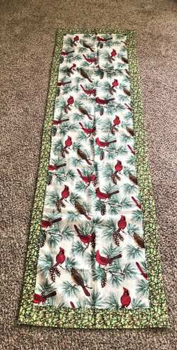 Christmas Table Runner Holly Ivy Red Cardinal Tapestry Cotton Handmade 71x21 NEW - Picture 3 of 5