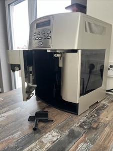 DeLonghi Magnifica Automatic Cappuccino ESAM 3500.S - Kaffeevollautomat