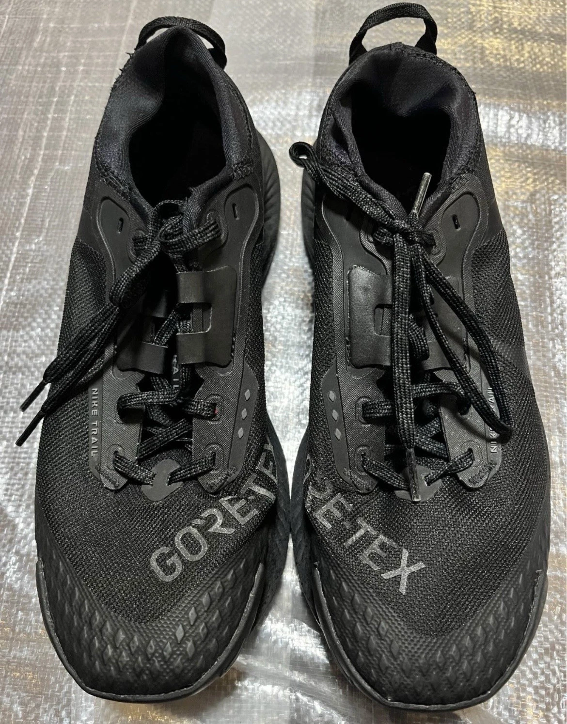 Nike mens Pegasus Trail goretex running shoe sz 8.5
Opens in a new window or tab