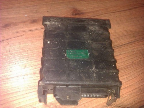 0280800104 811906264 Steuergerät Motor Computer (Motorsteuergerät) FO UK80752-41