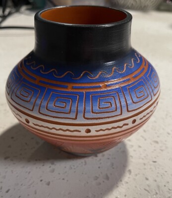 Navajo Pottery Pot Vase Hand Etched Signed by the Artist on the Base  4 Inches