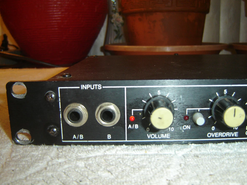 Carvin SX-15, Guitar Preamp with Spring Reverb, Equalizer, Vintage Rack - Image 4 of 4