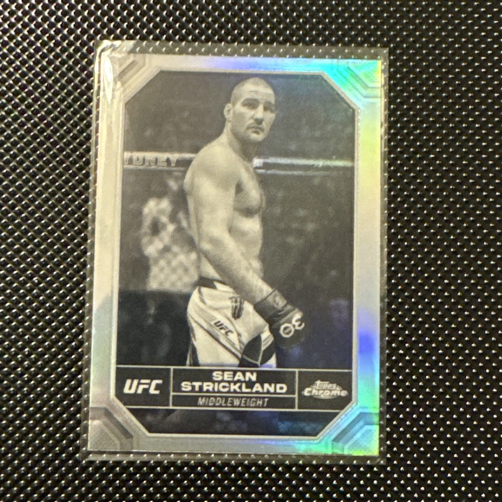 Sean Strickland 2024 Topps Chrome UFC #174 Negative Refractor