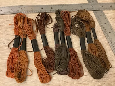 Restposten WOLLE STICKGARN Garn dunkelbraun Baumrinde? x10 KNÄUEL STRÄHNEN NEU