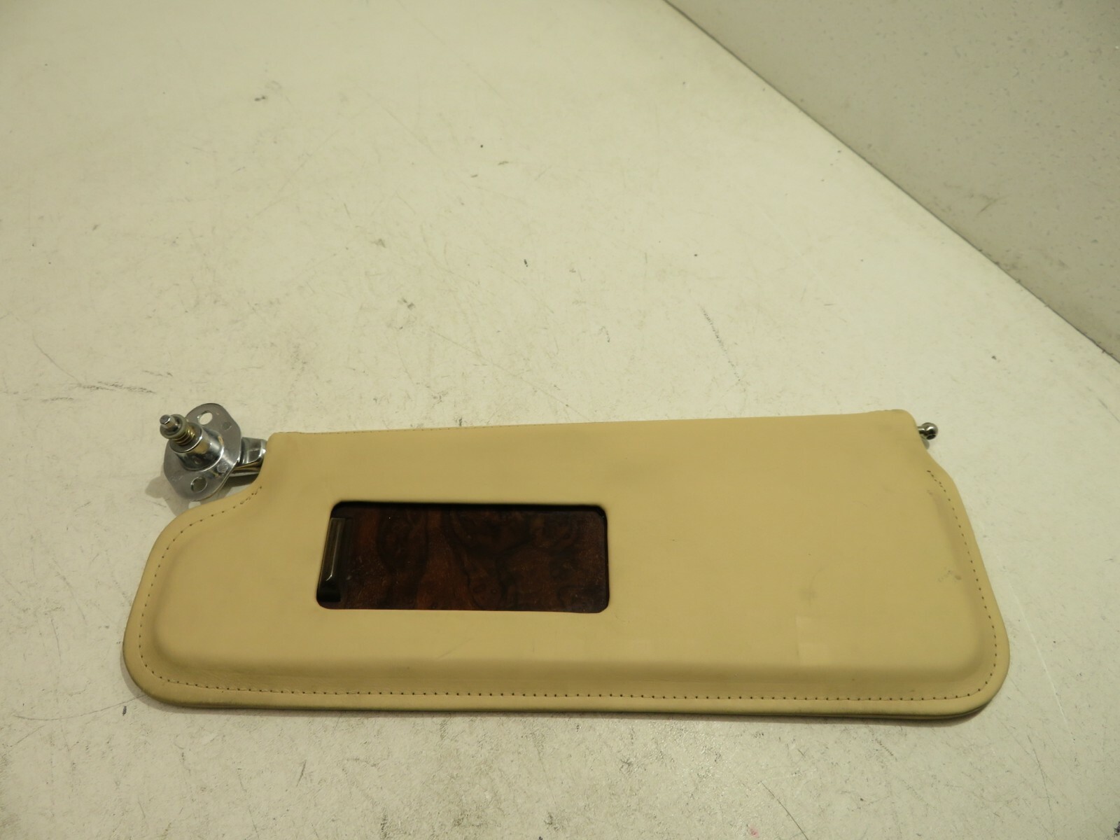 1999-2006 BENTLEY ARNAGE 6.75L FRONT LEFT DRIVER SIDE SUN VISOR SHADE PANEL OEM