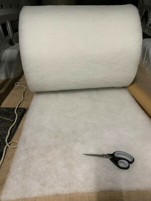 Dacron batting  P8 1/2 X 30  width ,Sold by 15 yards per order,  UPC100003,