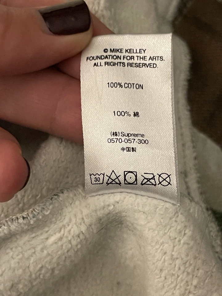 Толстовка с капюшоном Supreme Mike Kelley More Love Hours размер XL FW18 Lola Young грязное видео - Изображение 3 из 4