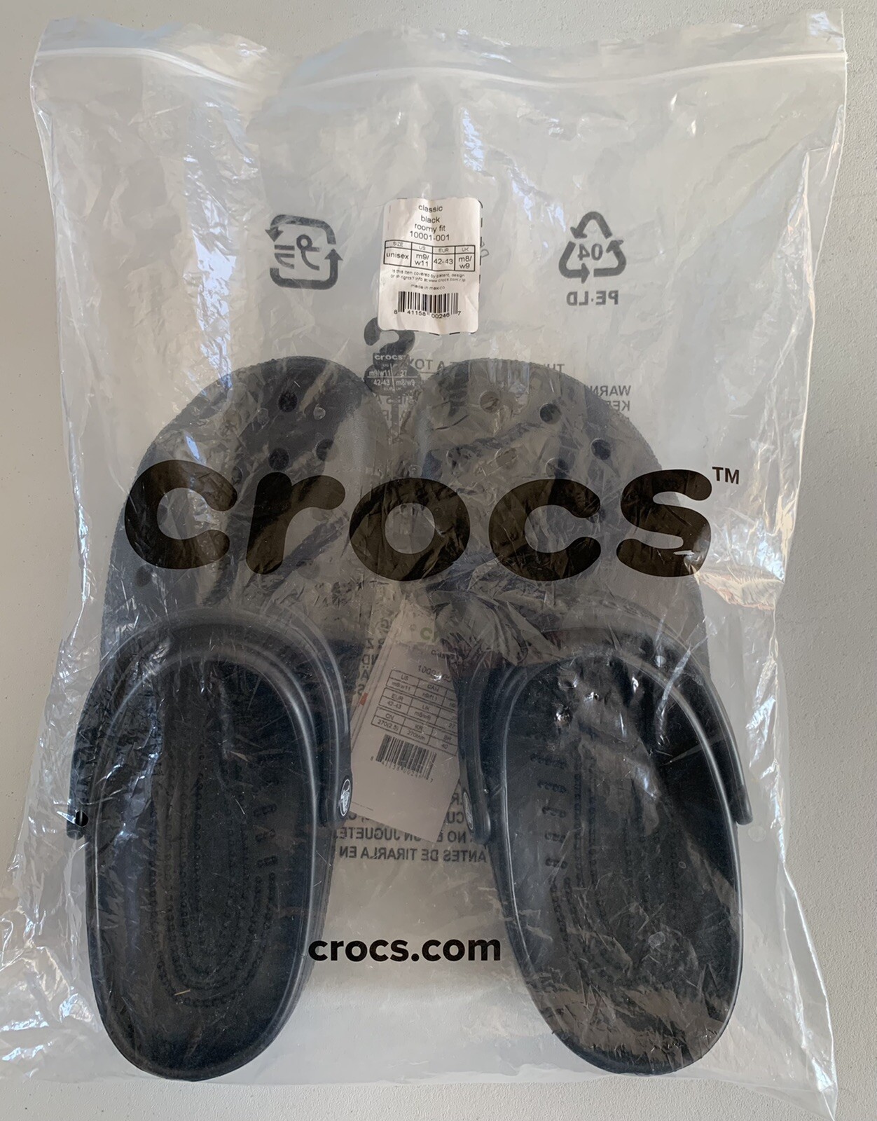 Brand New NWT Crocs Unisex US m9/w11 Classic Clogs Black 10001-001 