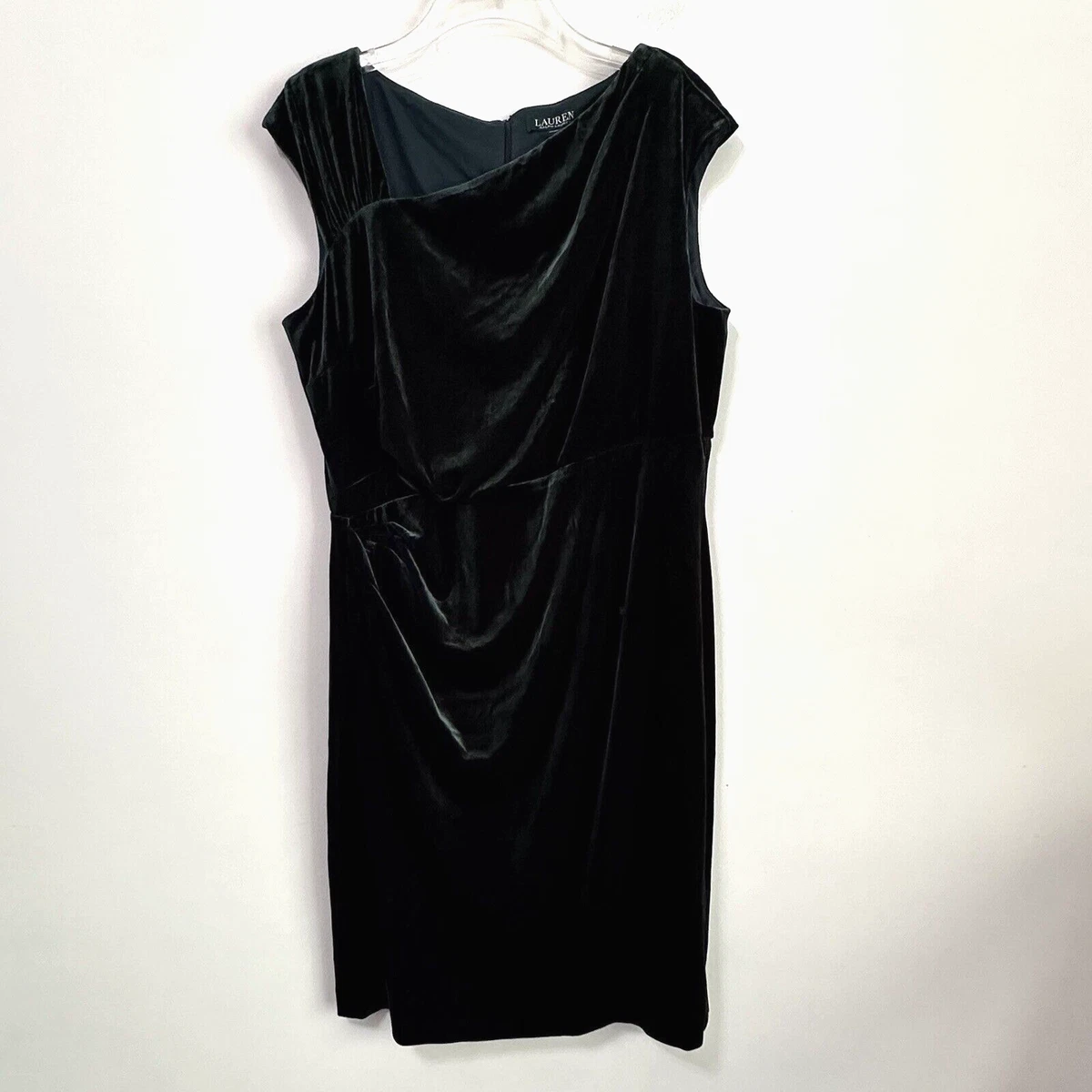ralph lauren dresses black and white Vintage Black Velvet Dress (9) – Sunbeam Vintage main image 0