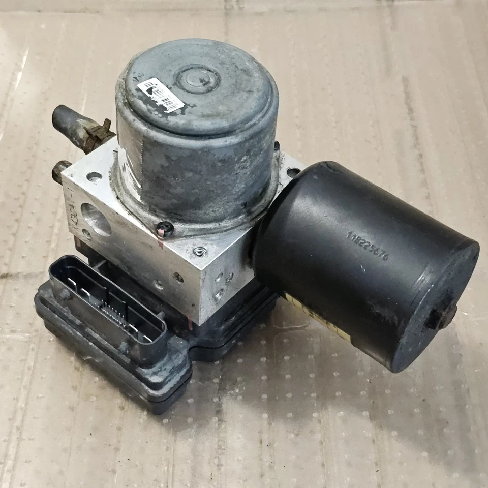 Unidad de módulo de bomba de freno antibloqueo ABS híbrido Hyundai Sonata 2011-2016 58620-4R001 Foto 4 de 4