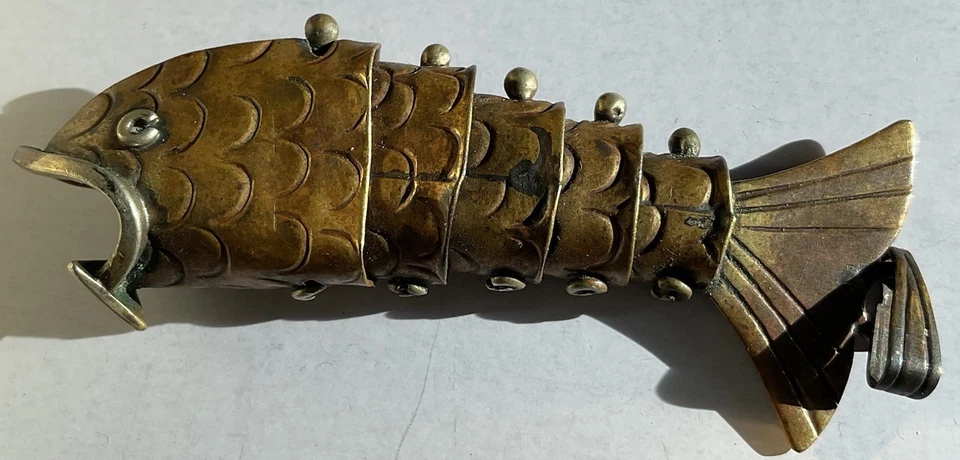 Очень старая антикварная шарнирная бронзовая рыба 2,5 дюйма 12,9 грамма - Изображение 2 из 4