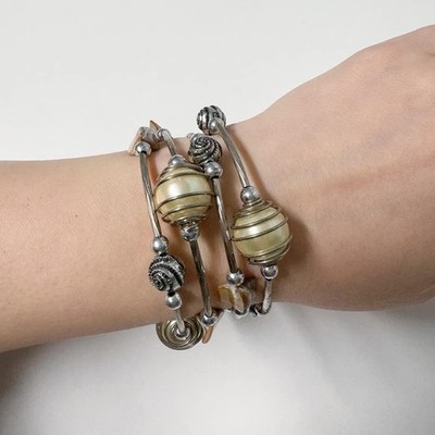 Avalaya Multistrand Coil Wrap Pearl Silberfarben Armband