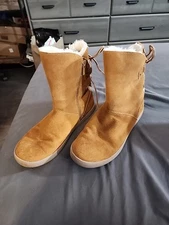 Koolaburra UGG Shazi Suede Short Tie Back Boots Brown Women's 1019361 Size 8 New