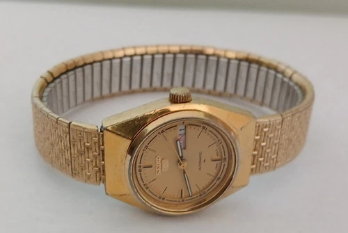 Vintage Womens Seiko 5 Automatic Watch Runs