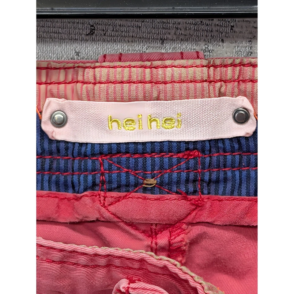 Pantalones cortos utilitarios Hei Hei Anthropologie rosa con botones W30 L29 Foto 3 de 4