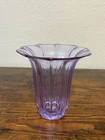 VTG STEUBEN Light Purple Ribbed Shade Shape Art Glass Vase 5.5"H SIGNED