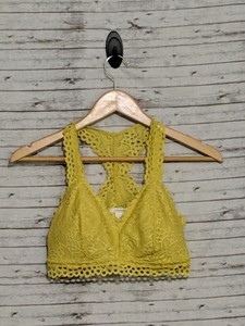 trendy lace bralette