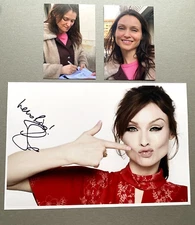 SOPHIE ELLIS-BEXTER signed  in-person autograph 8x12 photo