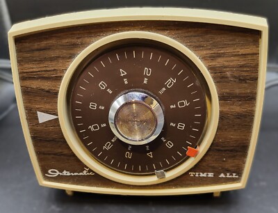 Vintage US Intermatic Time -All Model B411 Lamp Appliance Timer 15 Aps 125 V