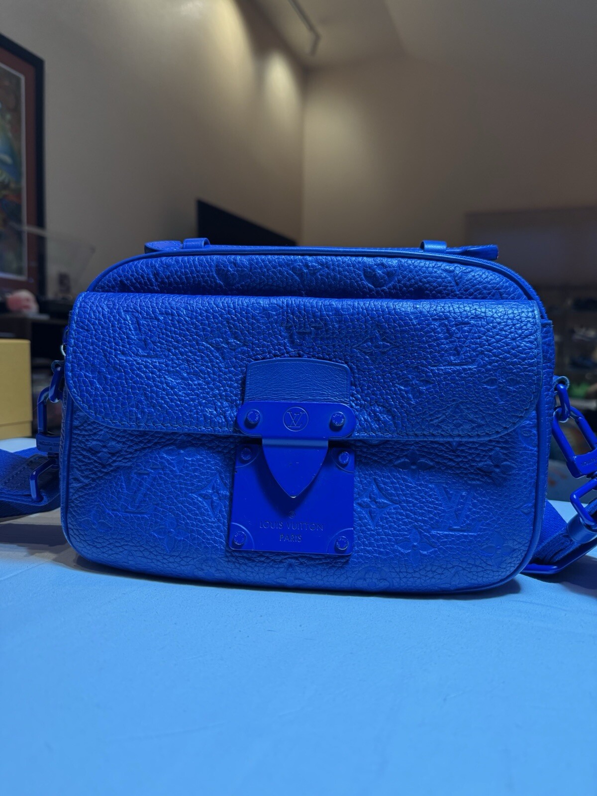 Louis Vuitton Men’s Shoulder Carry Bag Messenger Cross Body M58488 Blue Monogram