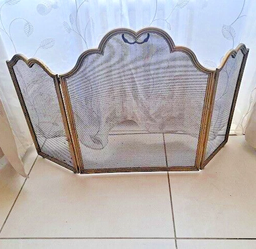 Pare-feu avec poigné de transport encadrement en laiton  haut 60 larg 100 cm - Photo 2/4