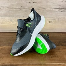 Nike Quest 3 Shield Mens Size 13 Black Obsidian Mist Poison Green CQ8894 010