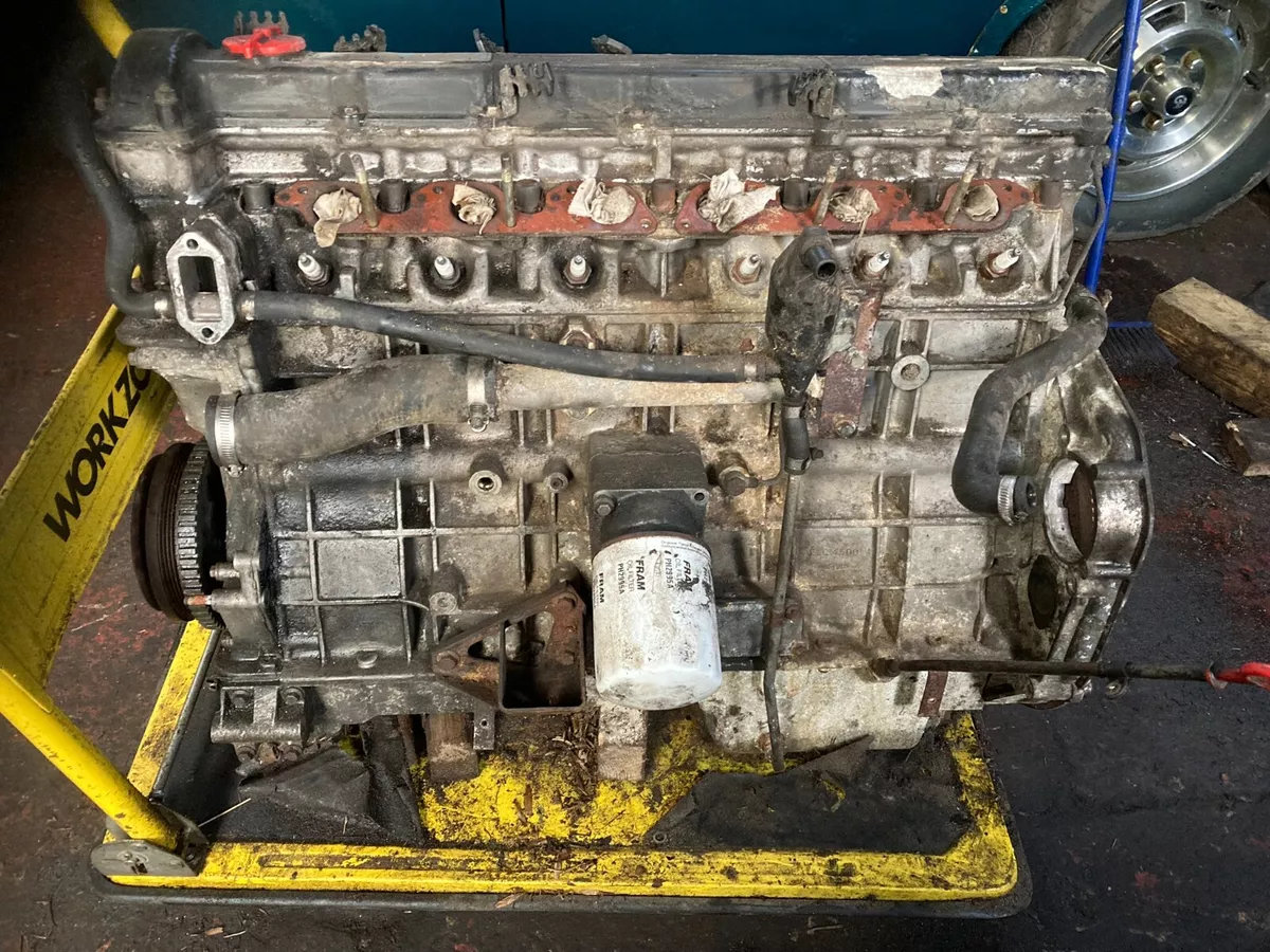 Jaguar 2024 xj40 engine