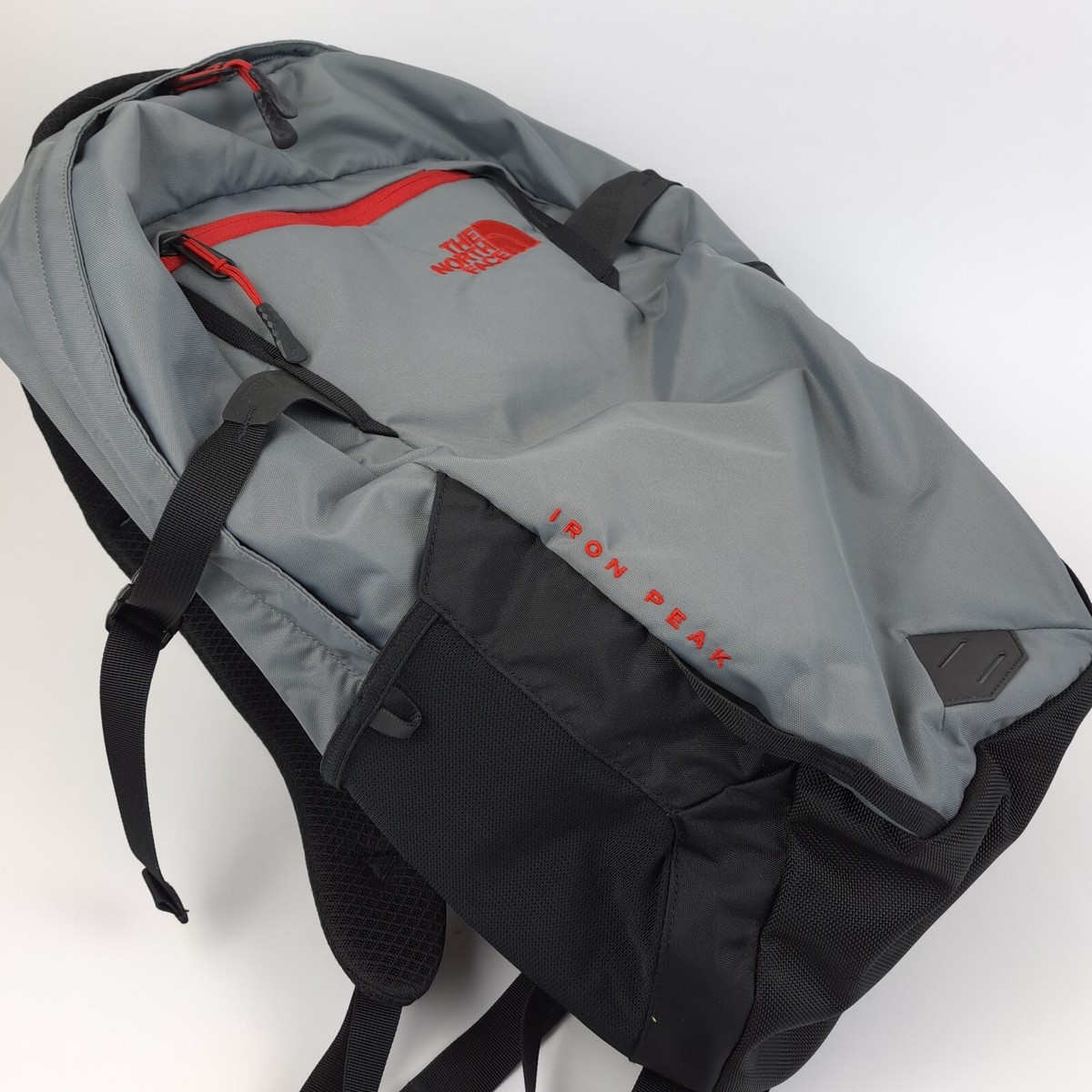 The North Face Iron Peak Backpack 28L Gray Black - School