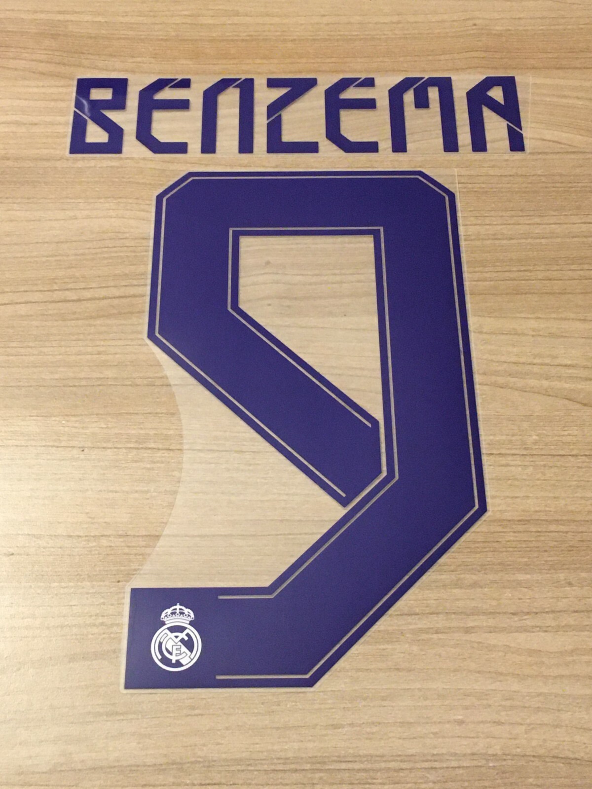 Flocage officiel ENFANT BENZEMA N 9 21-22 HOME DOMICILE REAL