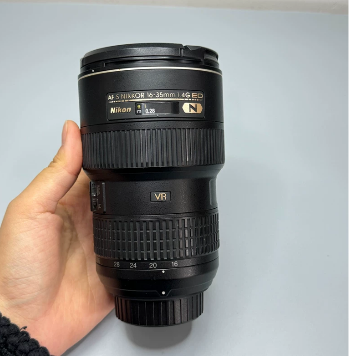 Nikon AF-S Nikkor 16-35mm f4G ED VR Wide Angle Lens F/4 G | eBay Nikon AF-S Nikkor 16-35mm f4G ED VR Wide Angle Lens F/4 G | eBay