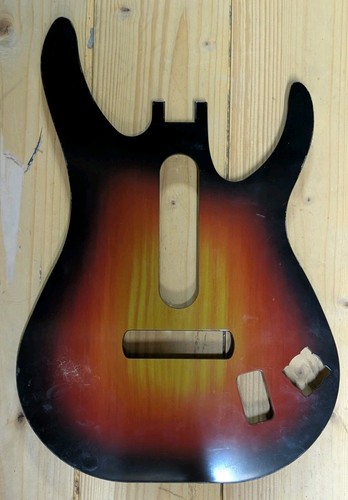Guitar Hero World Tour - Sunburst Gitarre Ersatz Faceplate | PS3/Xbox 360