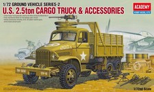 Academy U.S. 2.5 Ton Cargo Truck and Accessories Small, Multicolor