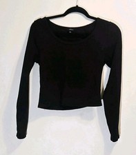 Ambiance Apparel Black Long Sleeve Scoop Neck Crop Top Women's Tee Shirt