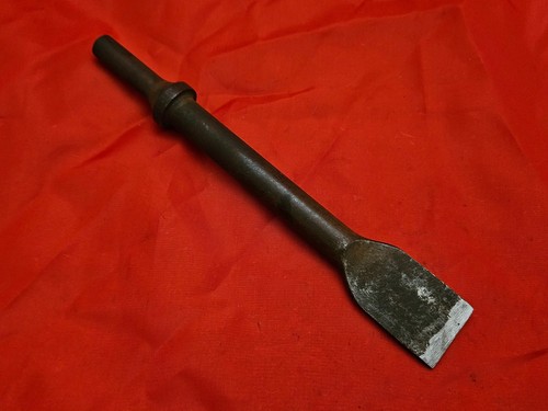 MAC AH902 Tail Pipe Cutter Air Hammer Bit (Flat Chisel) S13