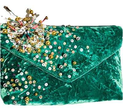 Dries Van Noten 10 X 6 Women s Green Crushed Velvet Clutch With Embellishments