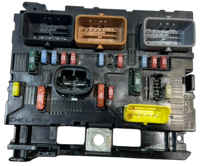 Peugeot 207 307 Citroen C2 C3 C4 Engine Bay Fuse Box BSM Module OEM 9661708280