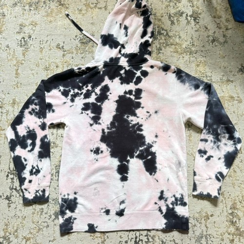 Sudadera con Capucha Phoebe Bridgers Tour Concierto Rosa/Negro Tie Dye • Pequeña - Imagen 9 de 9