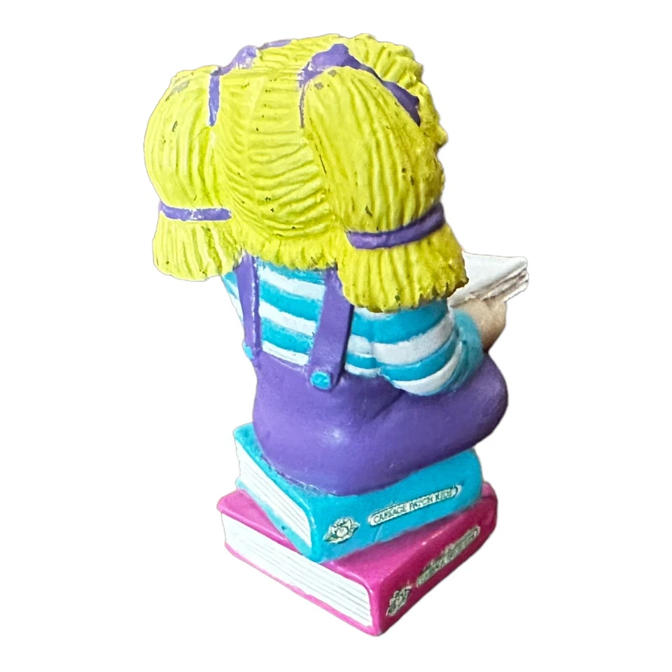 Figura de PVC para niños CPK Cabbage Patch libros de 2,25" 1984 Hong Kong vintage Foto 3 de 4