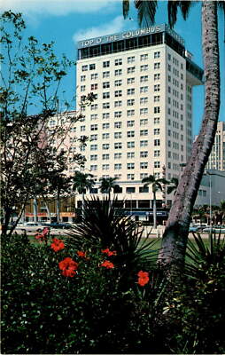 COLUMBUS, Miami, Biscayne Blvd., 1st Street, Bayfront Hotel, Postcard