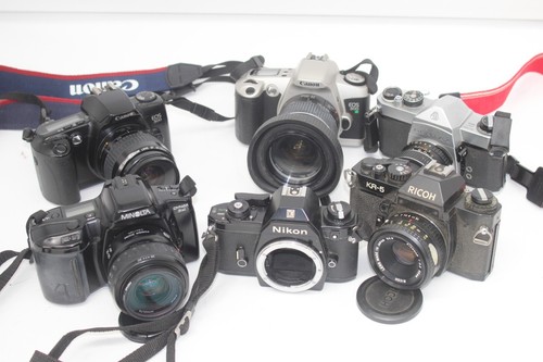 F x6 Vintage analoge Spiegelreflexkameras inkl. Ricoh KR-5, Minolta Dynax 3xi, Canon EOS 500