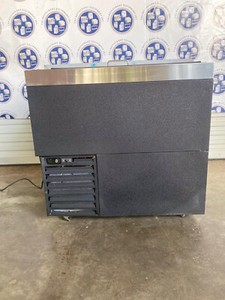 Glastender MF36-B Commercial Glass Froster | 36" Underbar Mug Chiller | 120V |
