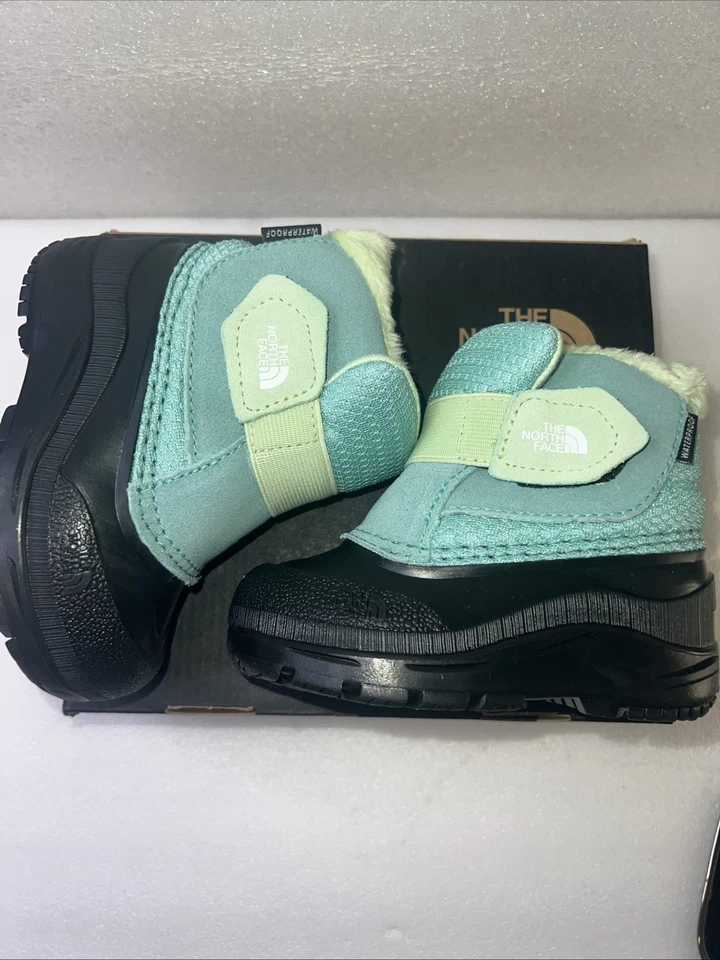 ✅NUEVO The North Face TODDLER ALPENGLOW II (Verde Wasabi/Platina) Talla 6 Foto 3 de 4