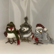 Holiday Fabric Birds Table Top Mantel Decor X3 Christmas with/Scarves&Hats 