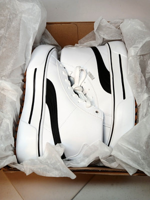 Puma Kaia Mid Leather Platform Sneakers Women Size 7M White / Black /Silver NEW