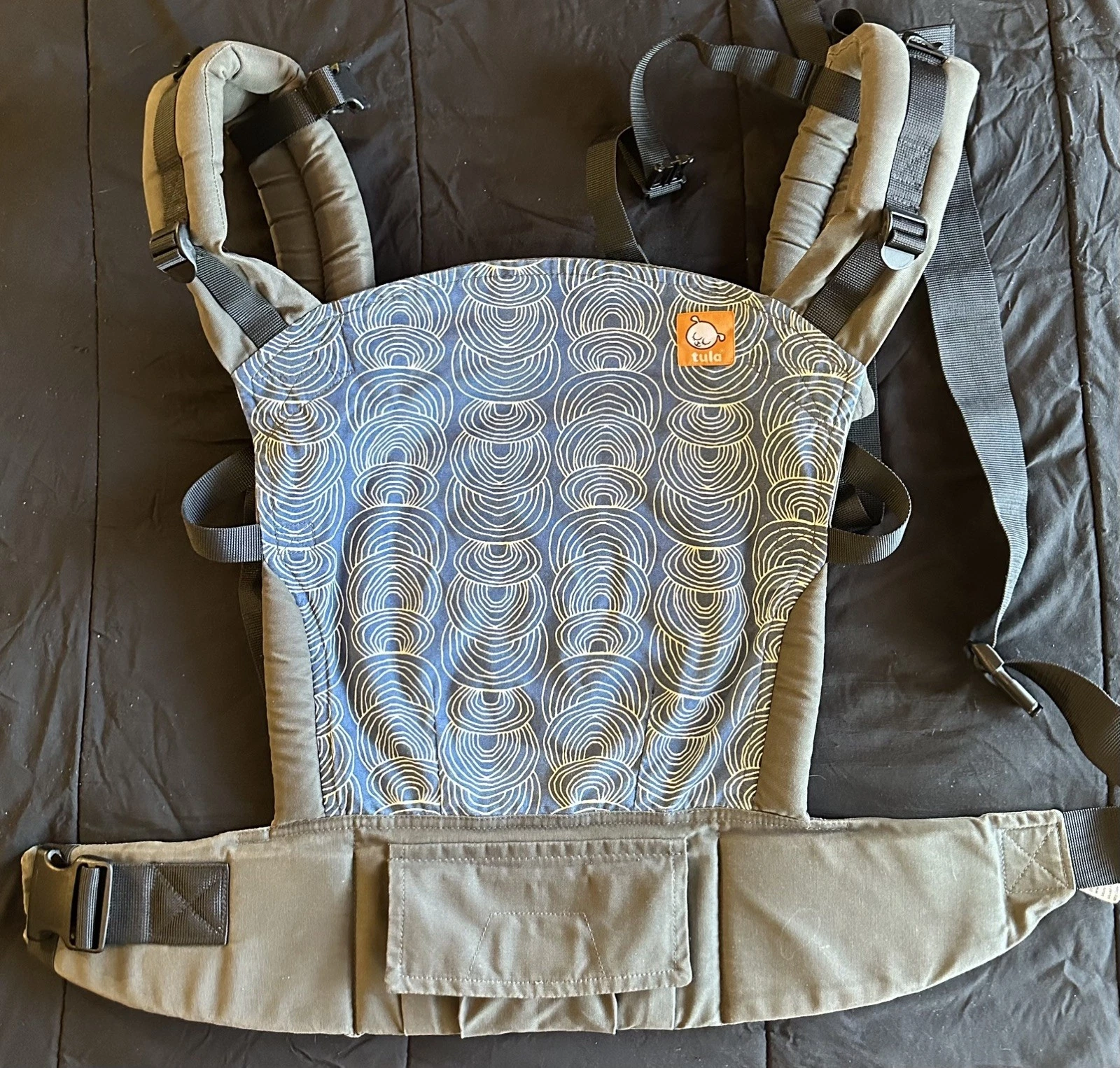 Baby Tula Standard Canvas Adjustable Baby Carrier 15 to 45 pounds Ripple pattern
