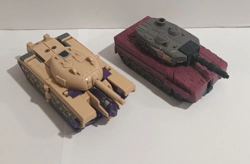 Vintage Transformers G1 Lot.  Blitztwing Triple Changer / Quake Targetmasters.